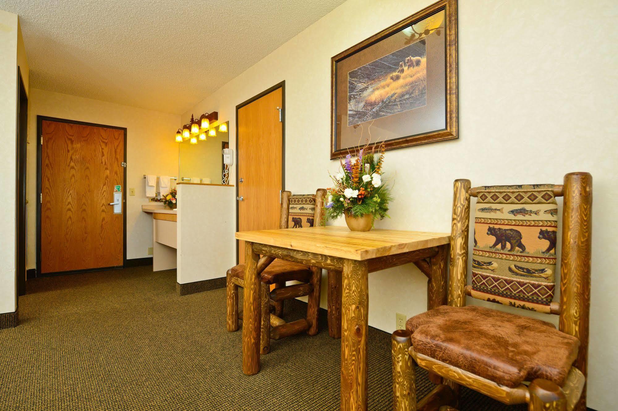 Kelly Inn West Yellowstone Buitenkant foto